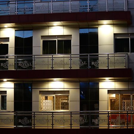Royal Park Hotel Jinja Exterior photo